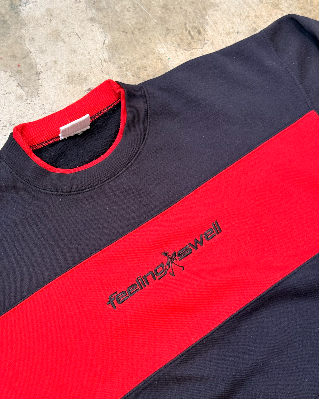 Pipe Crewneck - Medium