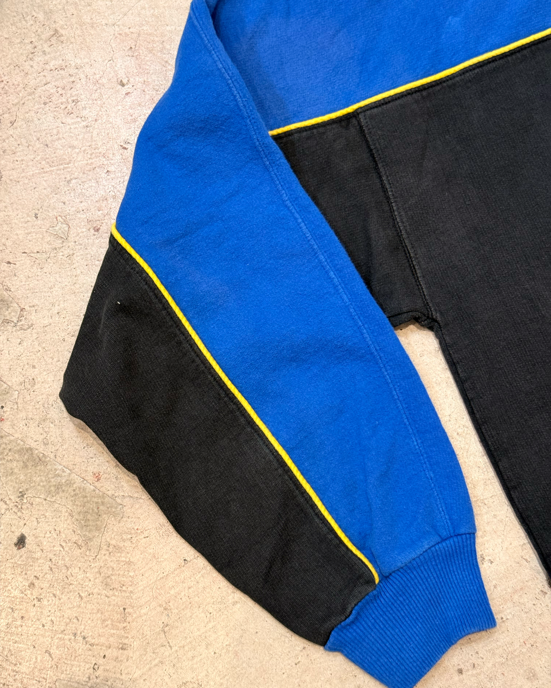 Pipe Quarter Zip - Medium