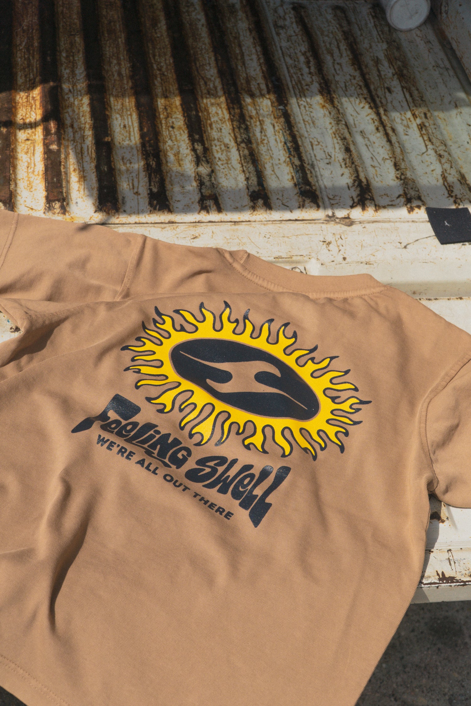 Flow Tee | Sandstone