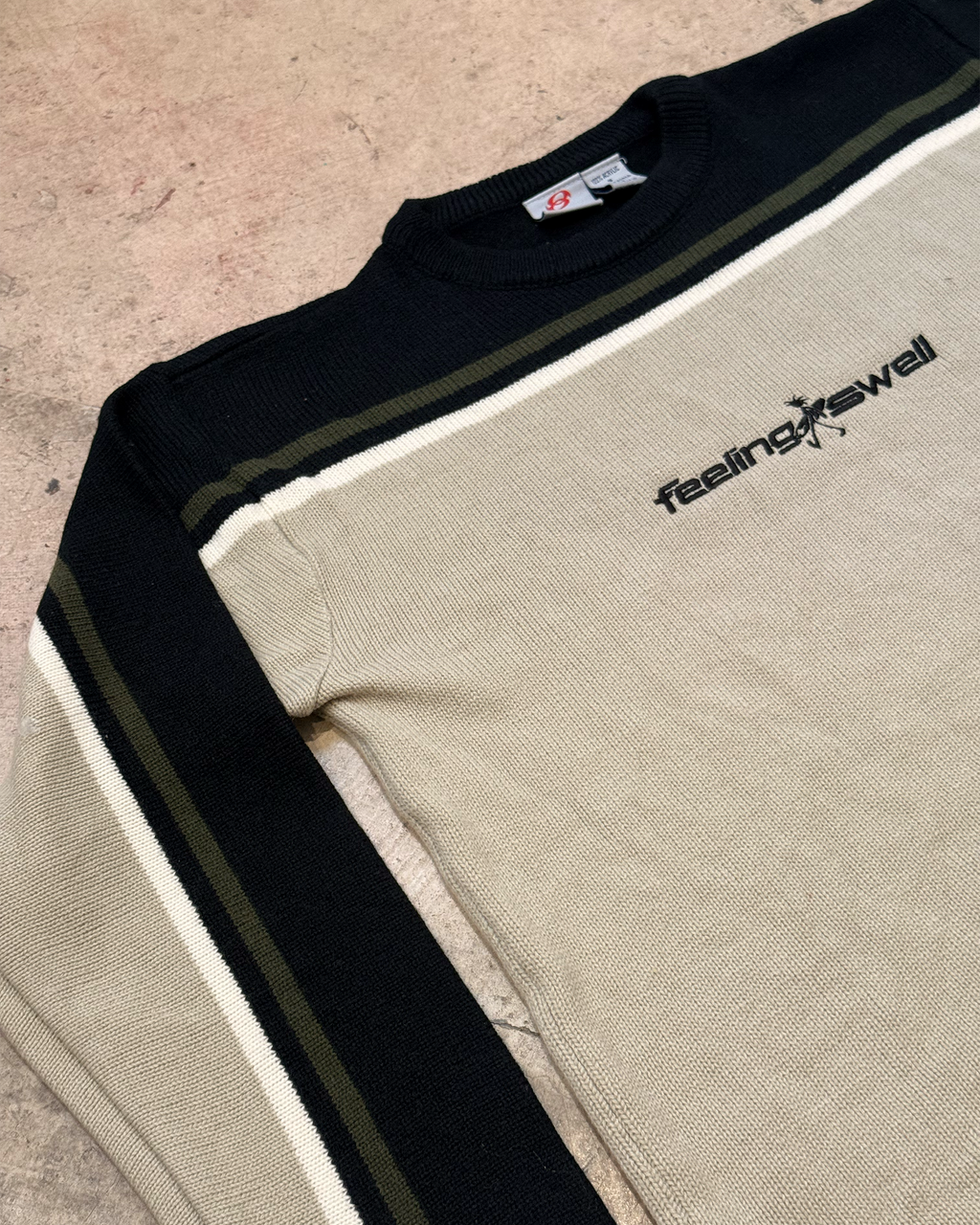 Pipe Crewneck - Small