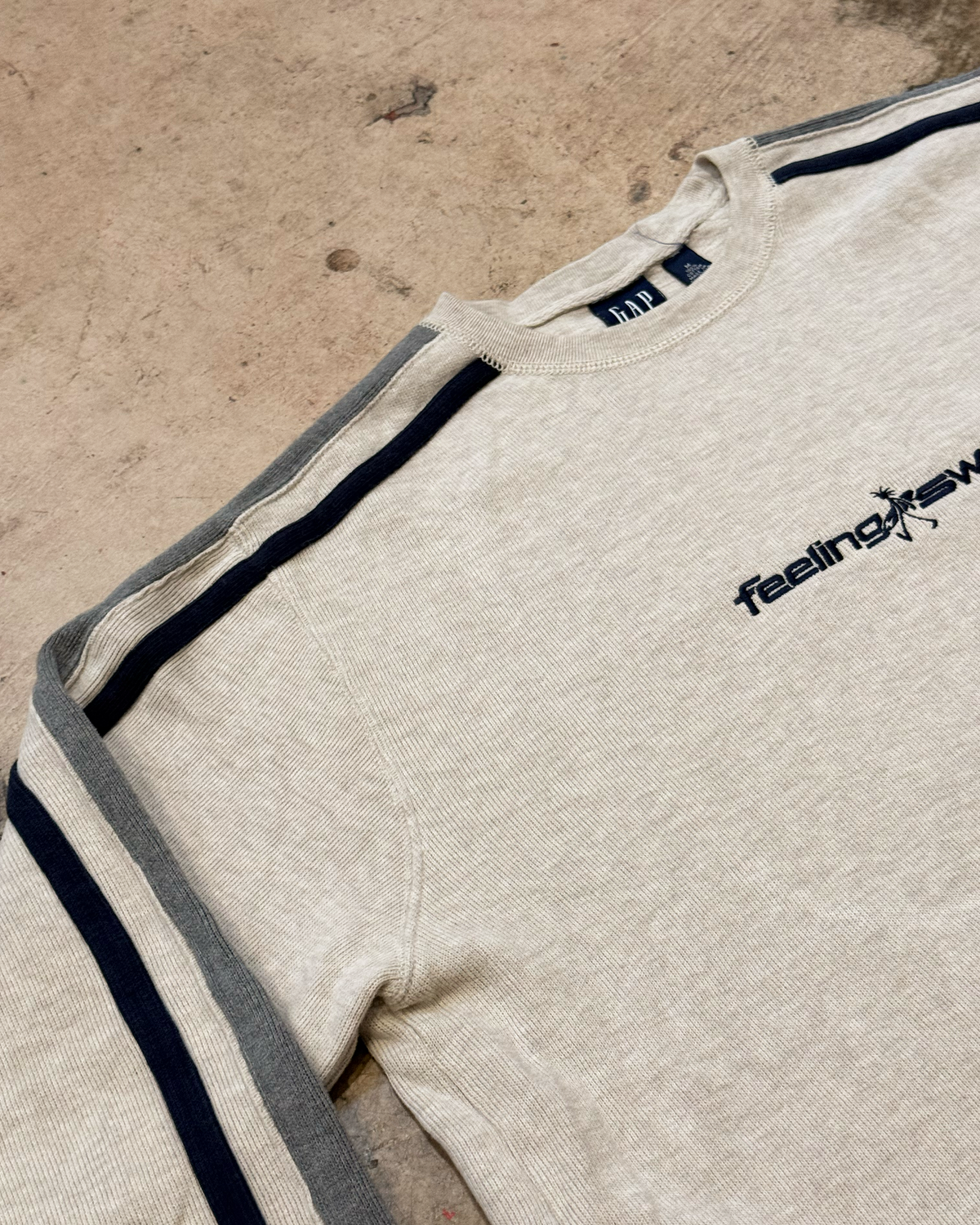 Pipe Ribbed Long Sleeve - Medium